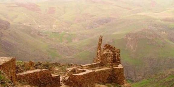 عکسی از ضحاک ماردوش