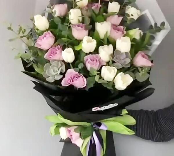 عکس نوشته گل تقدیم به شما