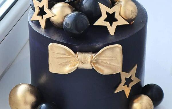 چطوری عکس روی کیک میندازن