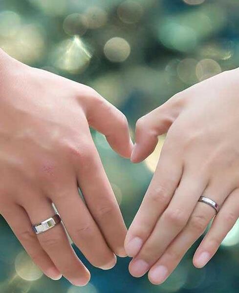 عکس حلقه نامزدی عاشقانه