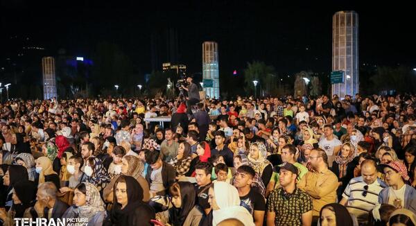 عکس شب فیروزه ای