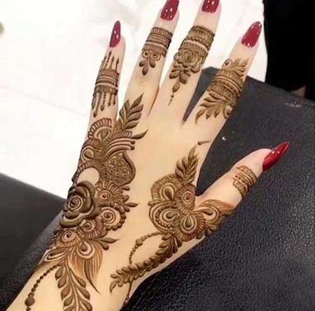 عکس حنا روی دست