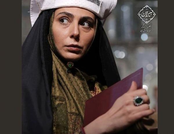 عکس رعنا آزادی ور در فیلم مارمولک