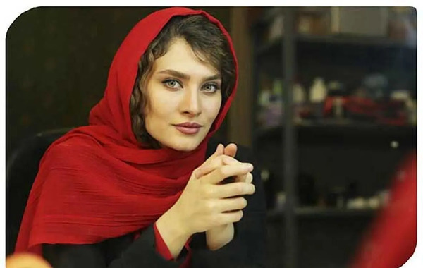 عکس دکتر ساناز یزدانی