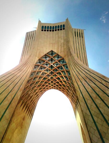 عکس برج آزادی برای پروفایل
