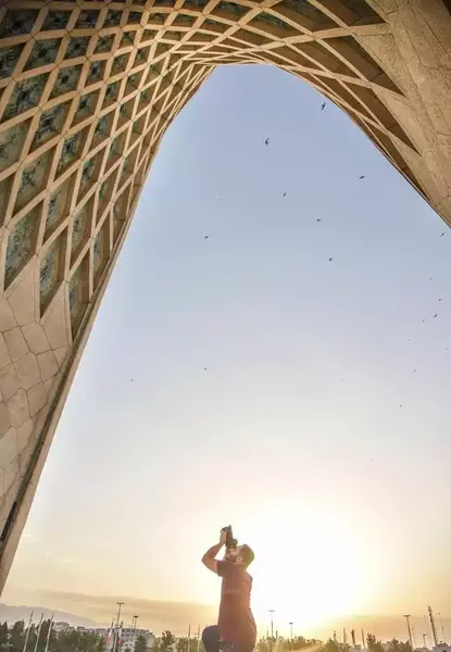 عکس برج آزادی برای پروفایل