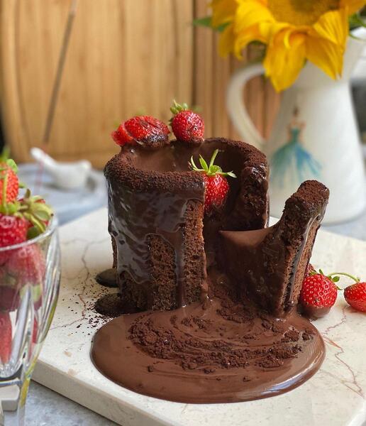 عکس کیک کاکائویی ساده