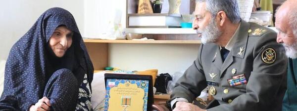 عکس جوانی سرلشکر موسوی