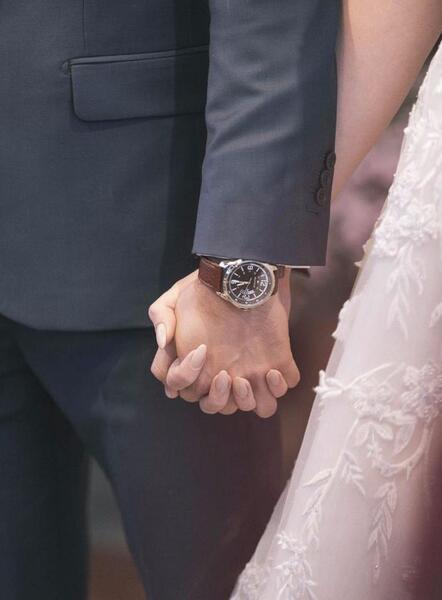 عکس حلقه ازدواج نوعروس