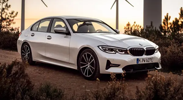 عکس ماشین ب ام و سری 5 سدان 530i
