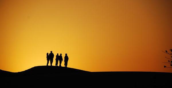 عکس دختر ضد نور