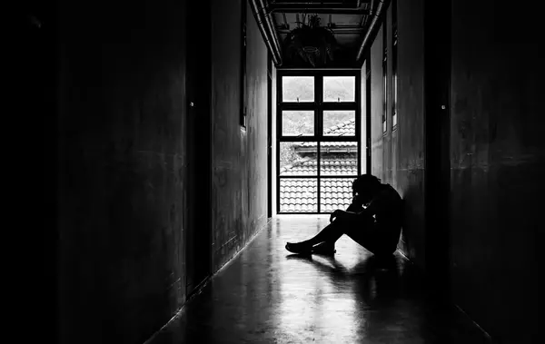 عکس پس زمینه غمگین