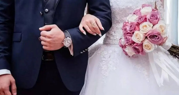 عکس دست عروس و داماد هندی