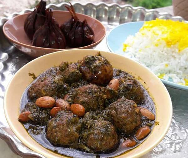 عکس قورمه سبزی با پلو