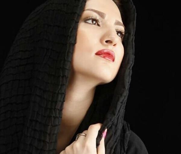 عکس سمیرا حسینی بی حجاب