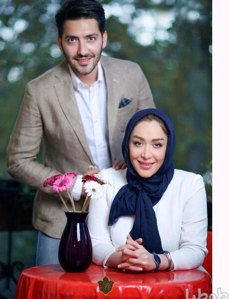 عکس سارا منجزی و خواهرش