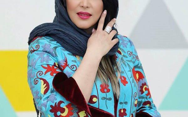 عکس سارا منجزی و خواهرش