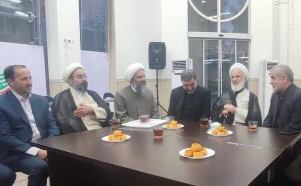 عکس آقا مدیر