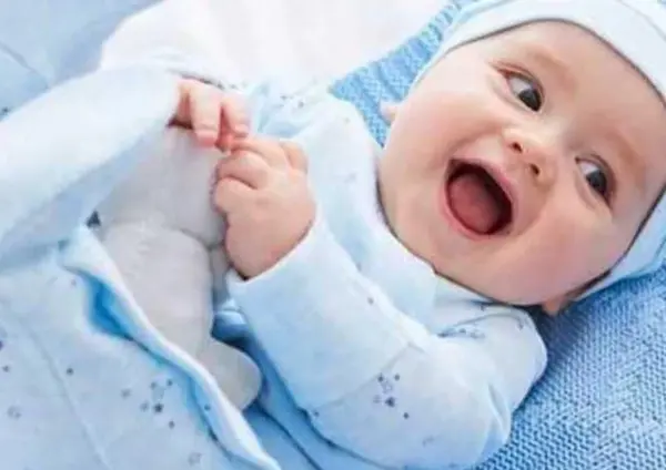 عکس زیبا نوزاد پسر