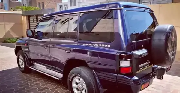 عکس ماشین mitsubishi pajero2door