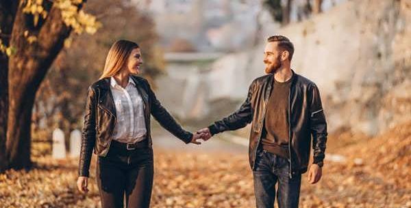 ژست عکس دونفره پاییزه