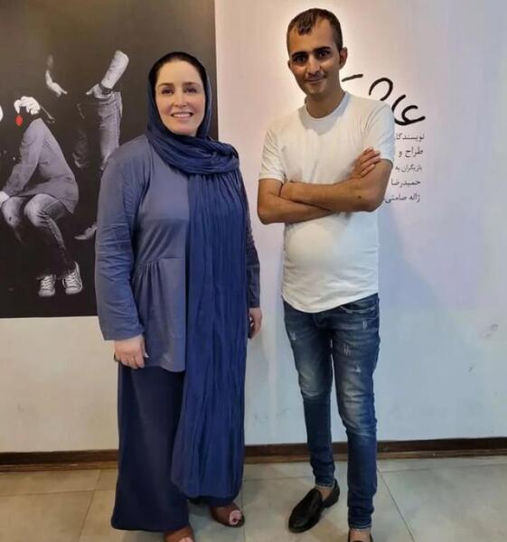 عکس های ژاله صامتی و دخترانش