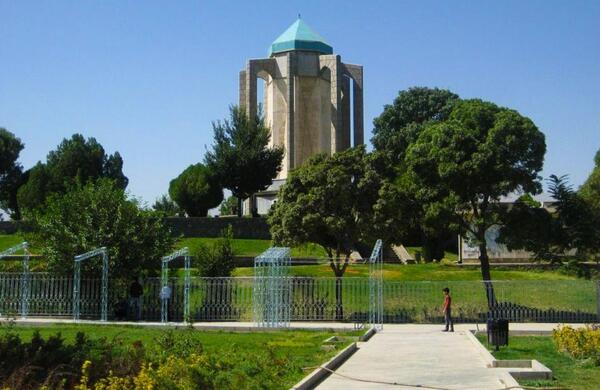 عکس باباطاهر همدانی