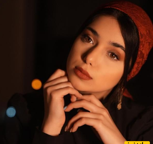 عکس سارا مقربی با همسرش
