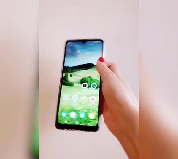 عکس گوشی a12 کالاتیک