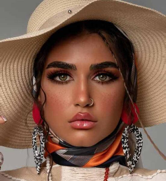 عکسی از ستایش موسوی