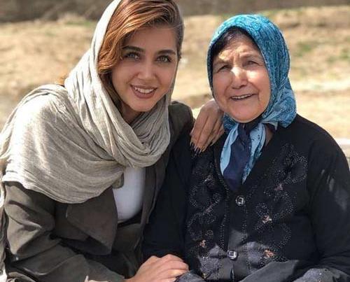 عکسی از ستایش موسوی