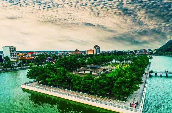 عکس با کیفیت لاهیجان