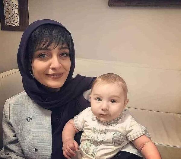 عکس ساره بیات و بچه اش