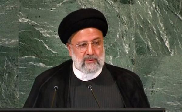 عکس شهید سلیمانی در سازمان ملل