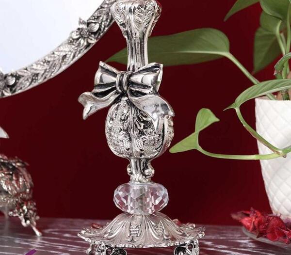عکس پاپیون نقره ای