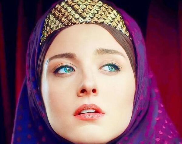 عکس جیران زن ناصرالدین