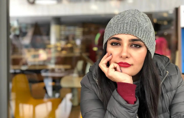 عکس پوریا پورسرخ لیندا کیانی
