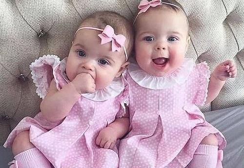 عکس بچه کوچولو های دوقلو