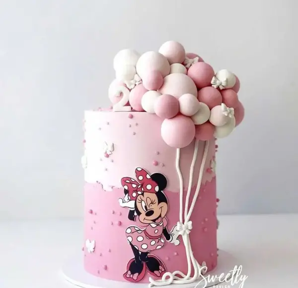 عکس کیک میکی موس صورتی