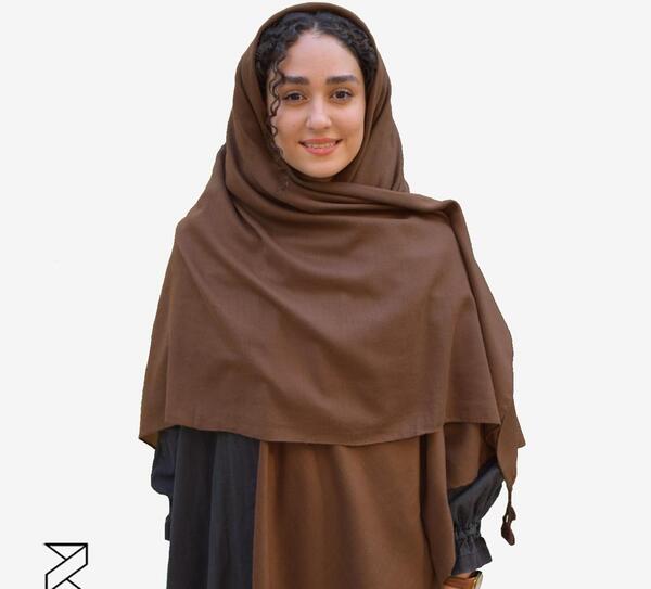 عکس روسری قهوه ای