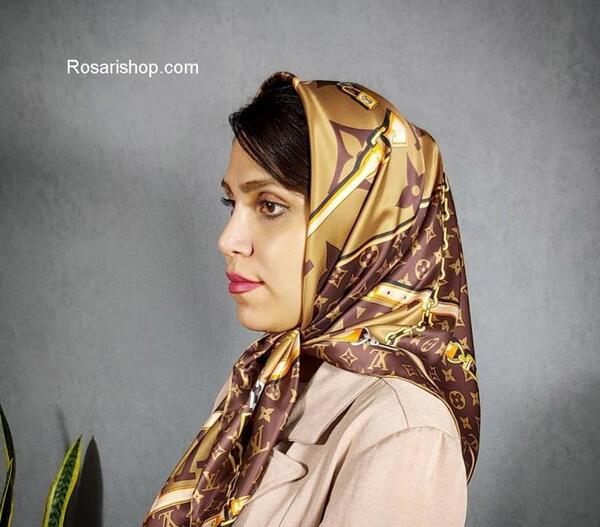 عکس روسری قهوه ای
