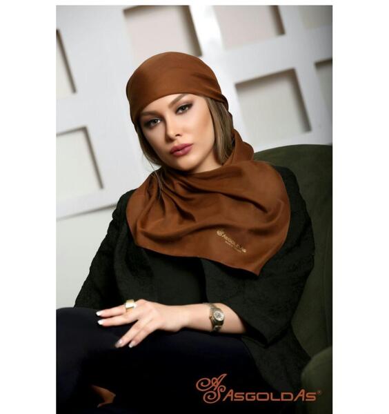 عکس روسری قهوه ای