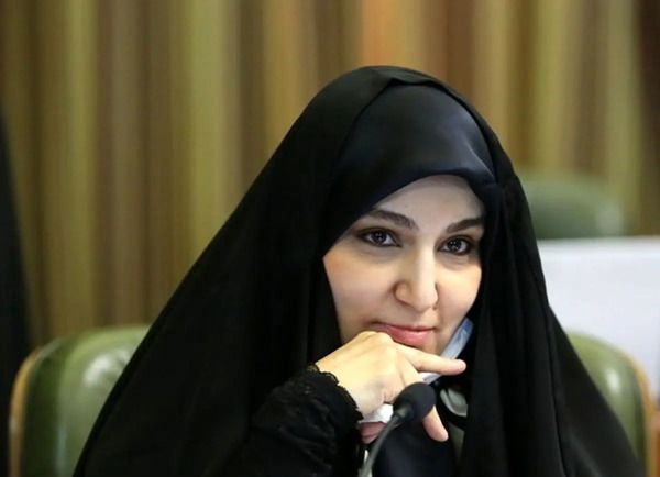 عکس دختر حاج قاسم سلیمانی بی حجاب