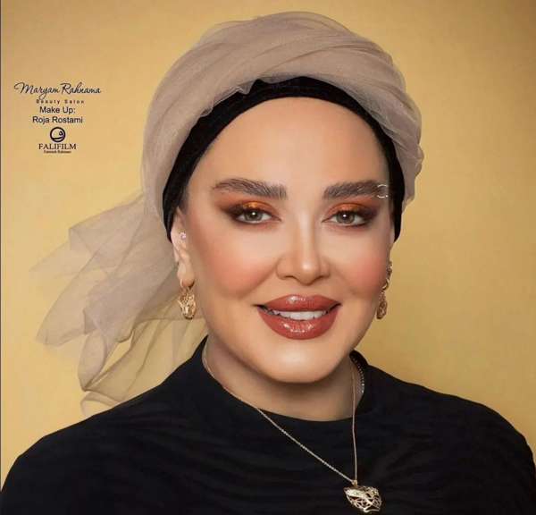 عکس ج