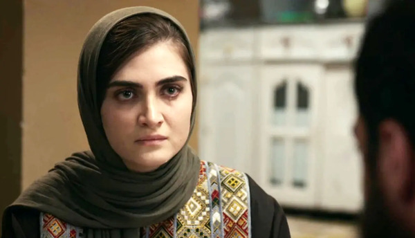 عکس آیسان بازیگر نقش سهراب