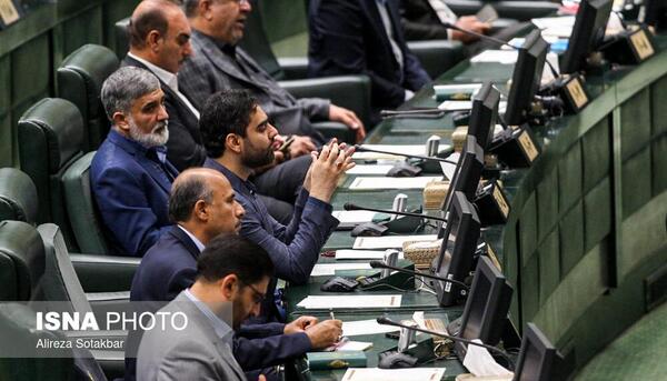 عکس امیرحسین ثباتی