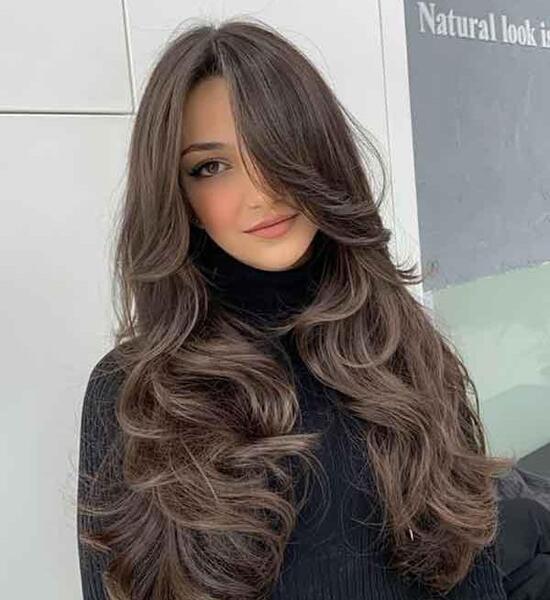 عکس رنگ مو تیره بدون دکلره