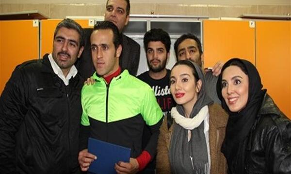 عکس علی کریمی و خانمش