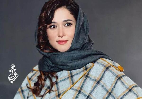 عکس مانتو پریناز ایزدیار