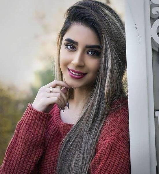 عکس ژست دخترانه ساده